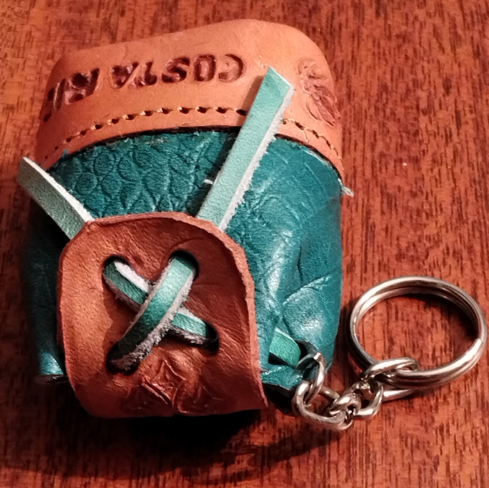 Costa Rica Embossed Leather Keychain - Picture 5 of 12